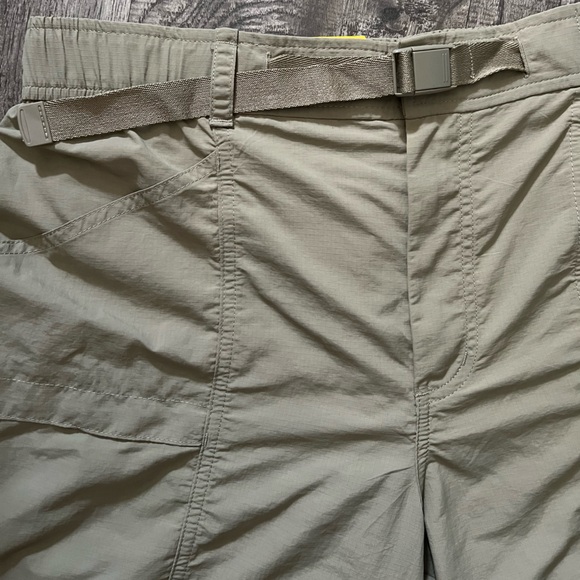 EB Aloe Tech Shorts - Picture 5 of 13